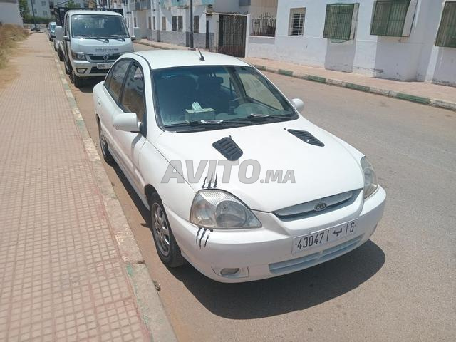 Voiture Kia Rio à vendre - 2