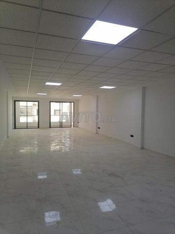 surfaces(61-79-88-120)m2, 📳. moi pr d'informations