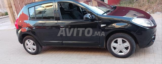 Dacia Sandero 2011 toutes options - 2