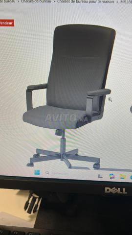 Bureau comme neuf, chaise pro - 2