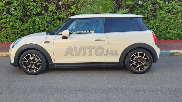 MINI COOPER ESSENCE