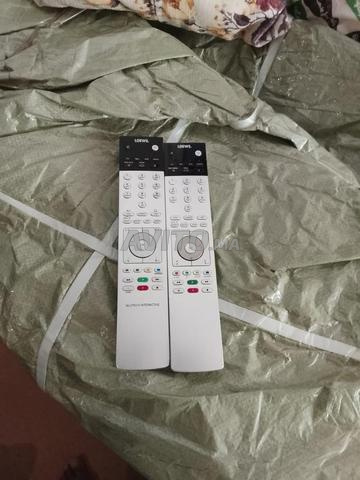 Écran de télévision à vendre - 2
