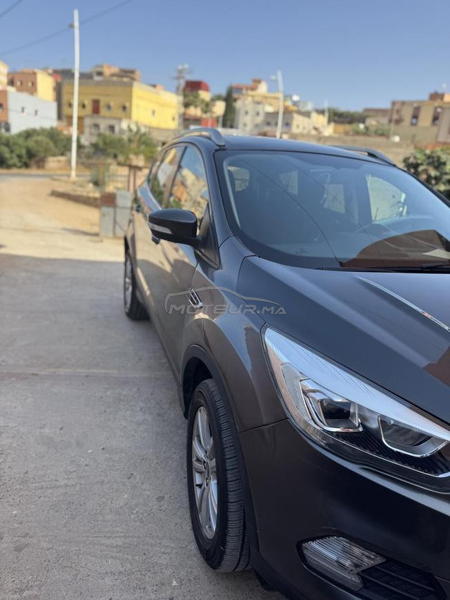 ford kuga automatique