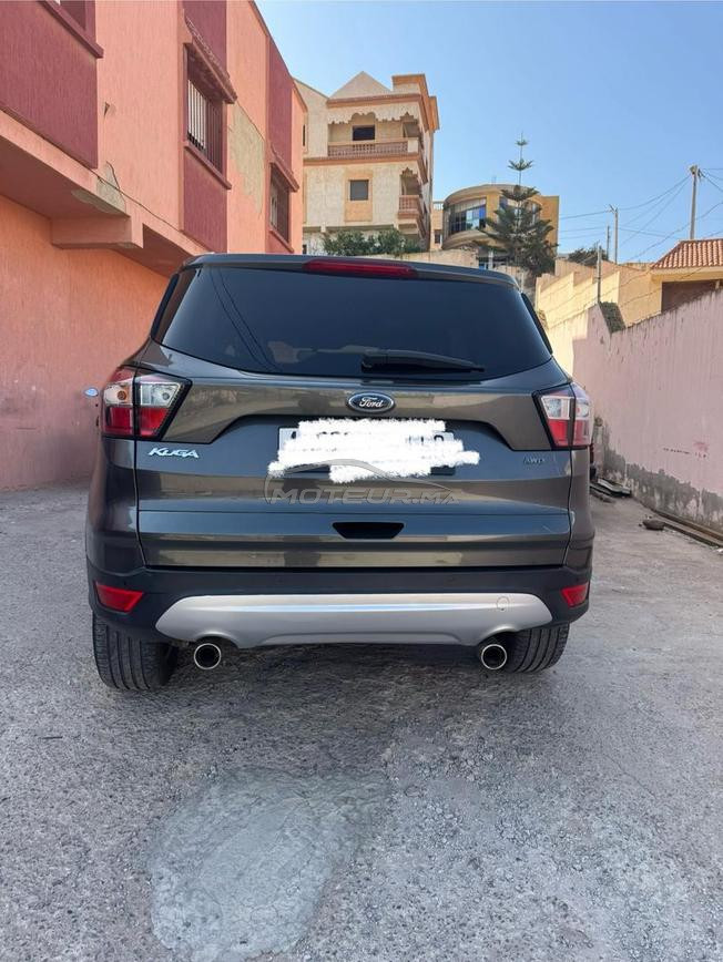 ford kuga automatique