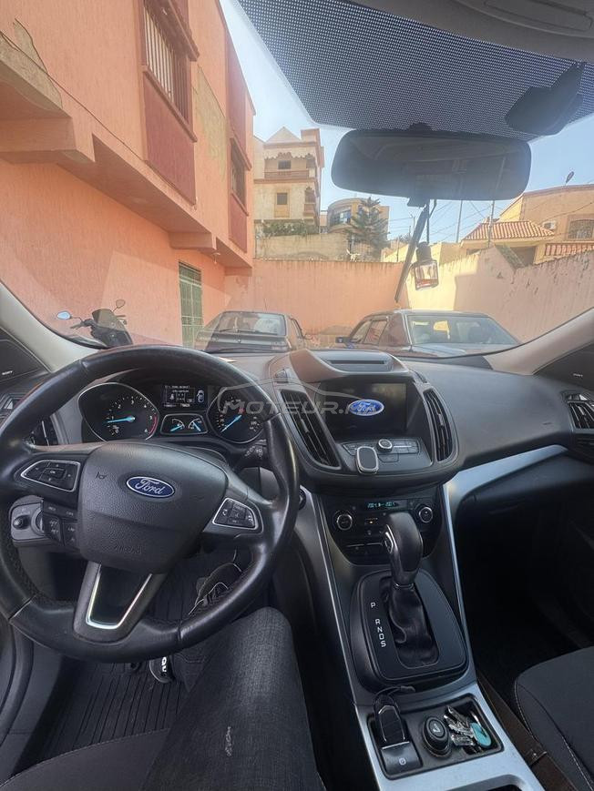 ford kuga automatique