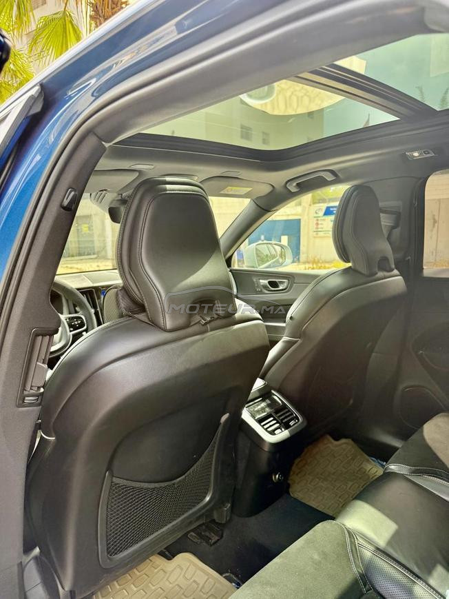 Volvo XC60 D4 R-Design BVA Toit pano et Maxhaust