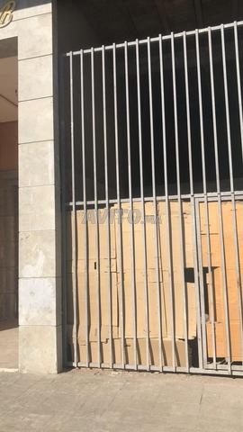 محل تجاري استثنائي مجهز بالكامل - 2