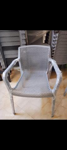 كراسي متوفرة بأشكال متنوعة - 2