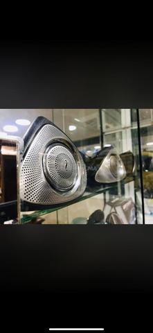Mercedes W205 Burmester Twitter 3D