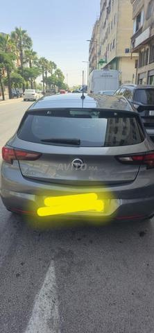 Opel Astra Diesel Manuelle 2017 à Casablanca - 2