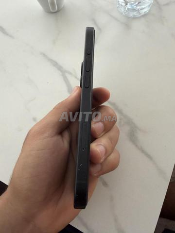 iPhone 16 normal - 2