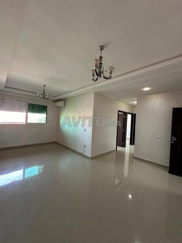 Appartement situé quartier Izdihar vide