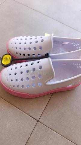 Chaussures pour filles Joybees blanches et roses, originales, neuves, des Pays-Bas