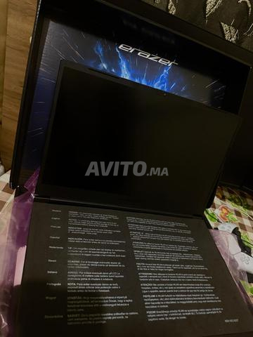 PC Portable Gamer Erazer - RTX 4070 8Go - 2