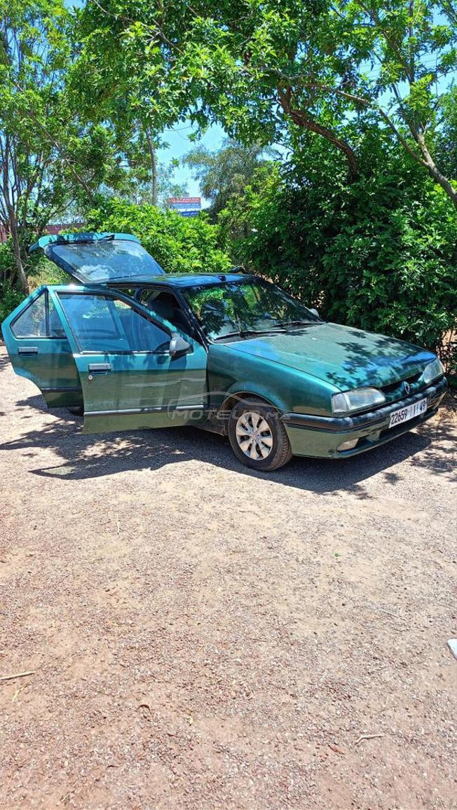 Renault 19