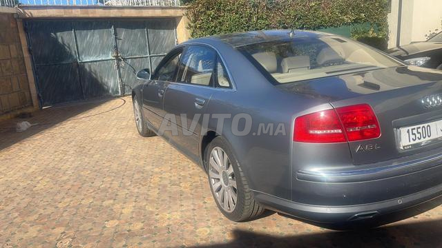 Audi A8 Limousine W12 pour collectionneurs - 2