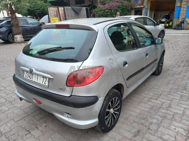Peugeot 206 essence 2008 propre - 2