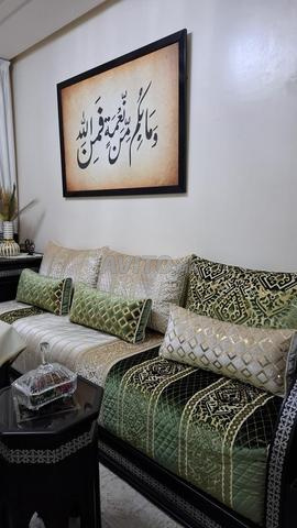 Salon marocain complet en très bon état à vendre