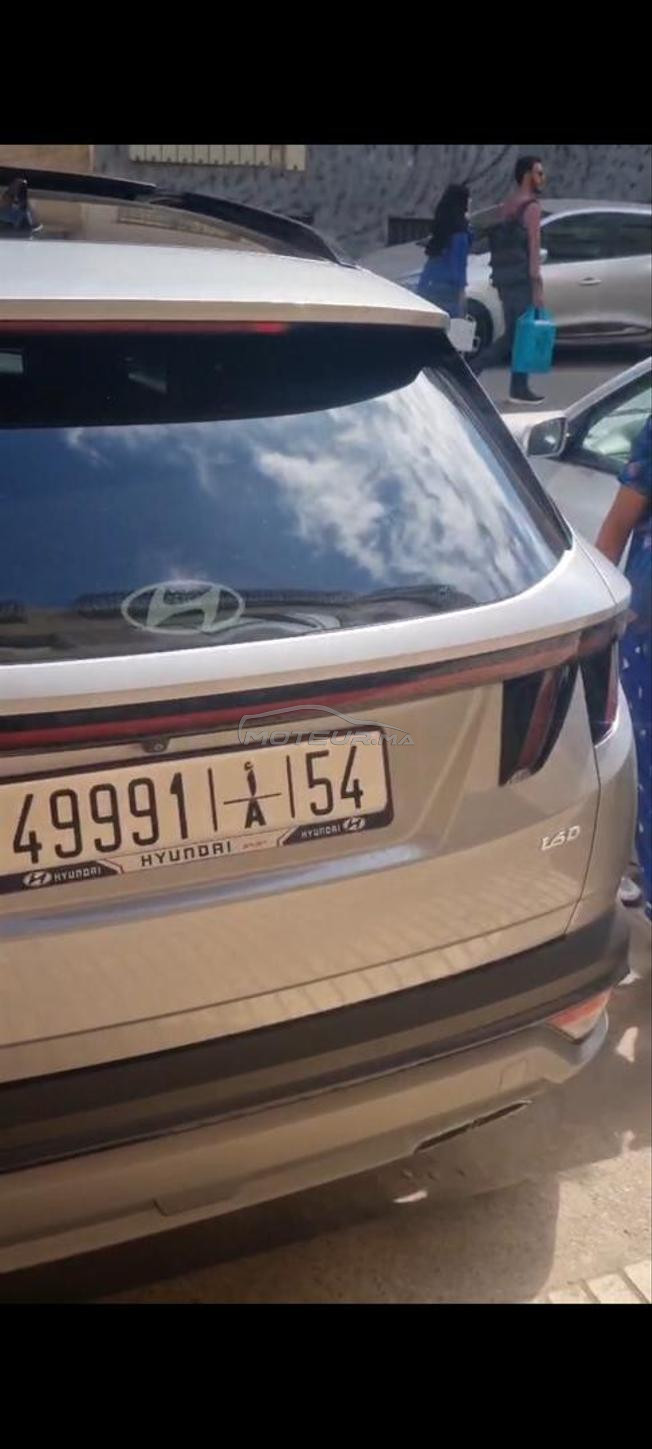 salut je met a vendre mon voiture tucson neuf