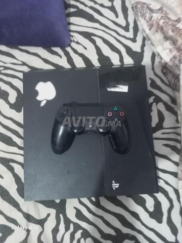 PS4 fat 500gb flashée 12.52 manette originale