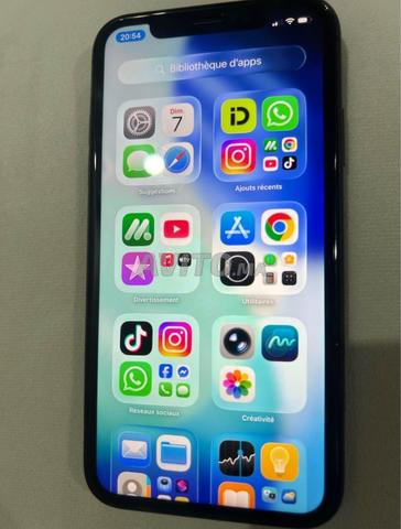 iPhone 11 normal officiel - 2