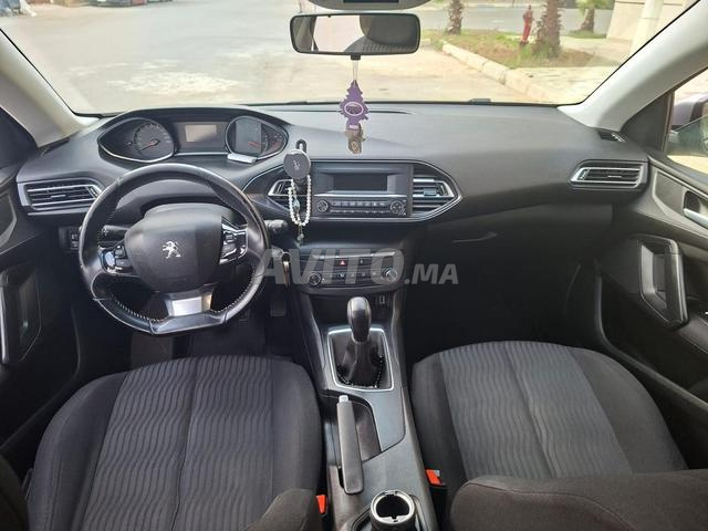 Peugeot 308 Diesel Manuelle 2019 à Bouznika - 2