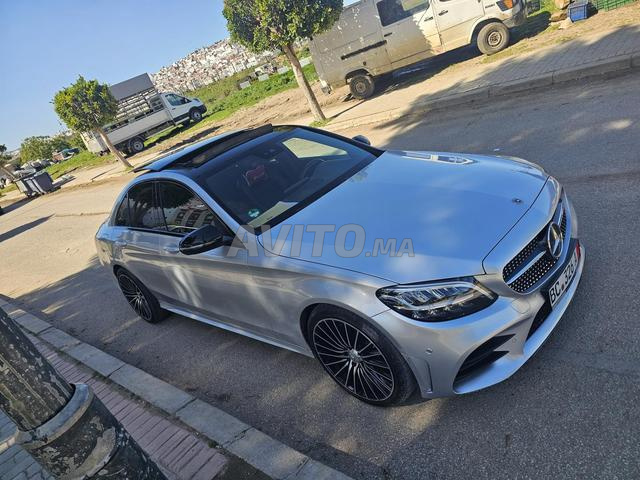 Mercedes Benz