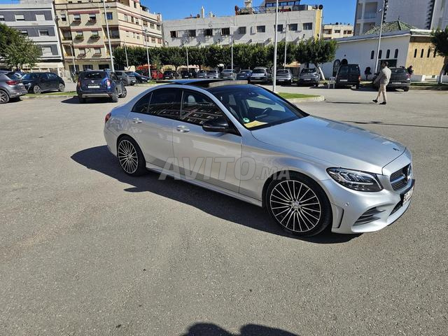 Mercedes Benz