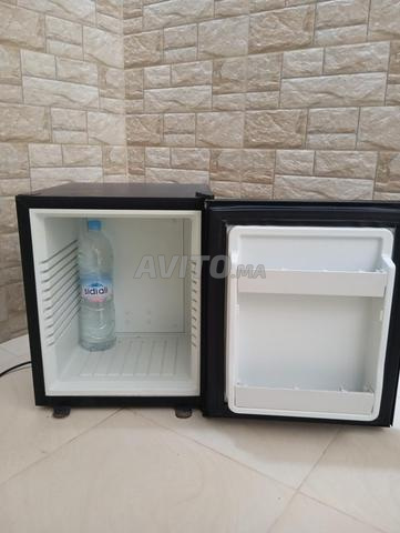 Mini frigo à vendre, propre et fonctionne bien - 2