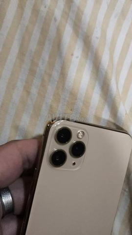 iPhone 11 Pro Max 256 Go - 2