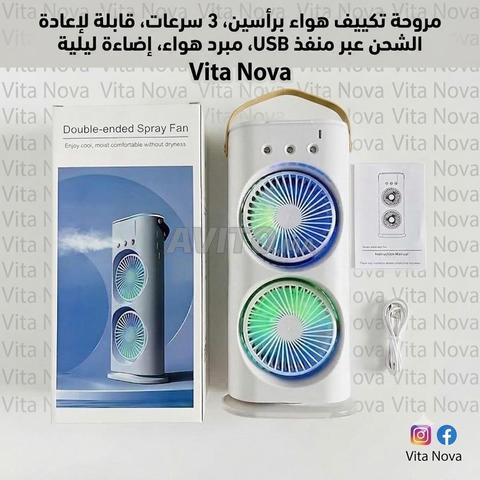 Ventilateur double portable avec brumisateur rafraîchissant, silencieux et pratique.