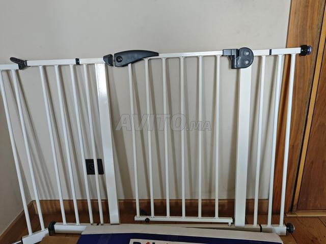BARRIÈRE DE SÉCURITÉ POUR BÉBÉ - 2