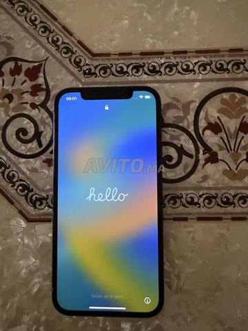 iPhone 12 128Gb batterie 85% très propre - 2