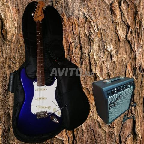Pack Complet Stratocaster Squier by Fender