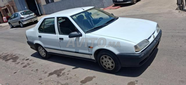 رينو R19 ديزل يدوية 1999 في الرباط - 2