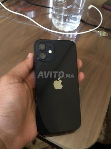 iPhone 12 excellent état