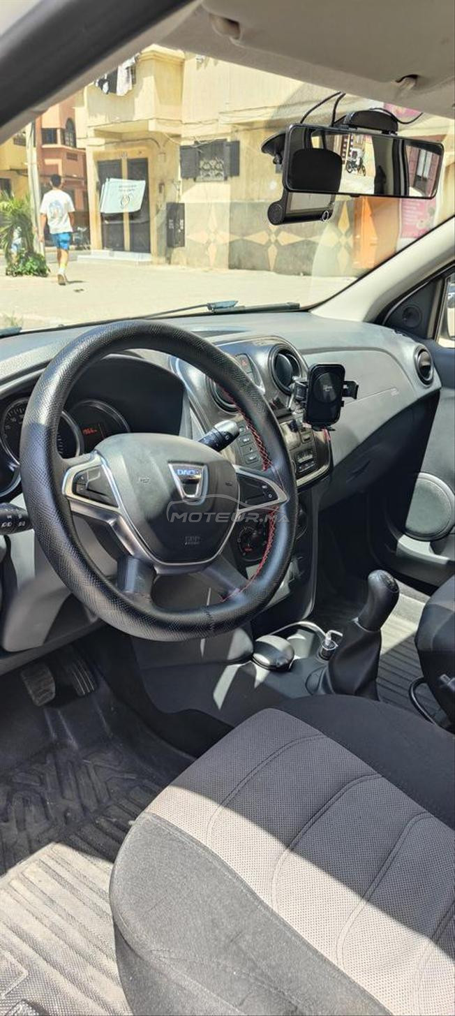 Dacia Sandero Essence Manuelle 2019 à Essaouira