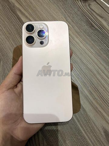iPhone 16 Pro Max Excellent état Batterie 97% - 2