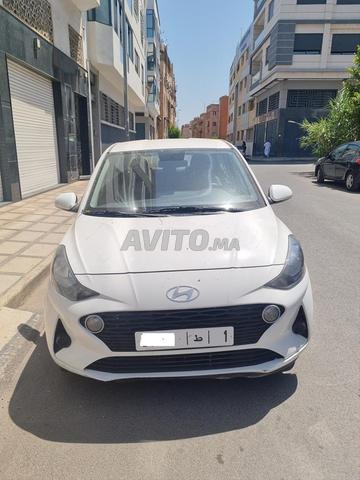 HYUNDAI i10 Essence Automatique - 2