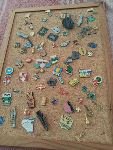 Pins et Broches à Vendre