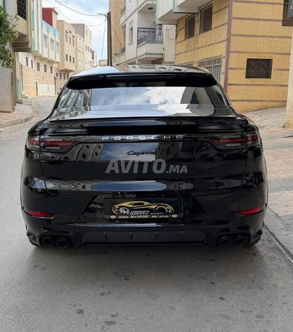 Porsche Cayenne 2021