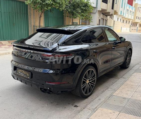 Porsche Cayenne 2021