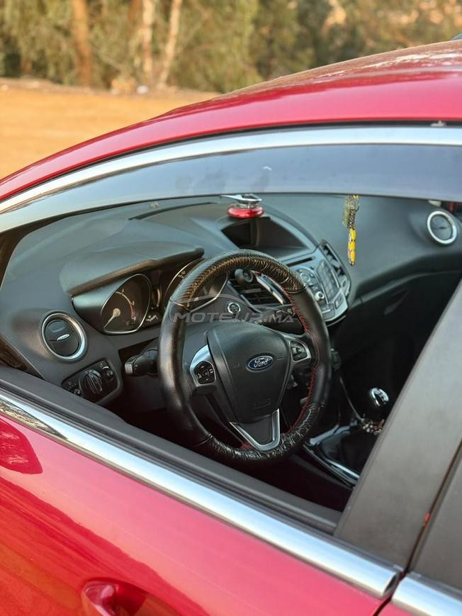 une ford fiesta titanuim model 2016 full option 