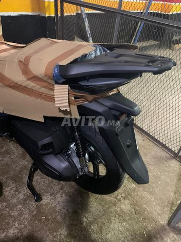 SH 350i importé neuf 0km - 2