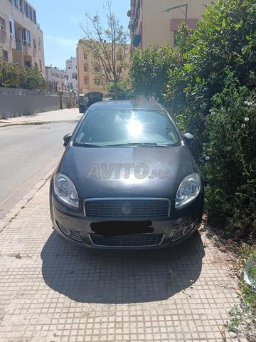 Fiat Linea Diesel Manuelle 2012 à Salé - 2