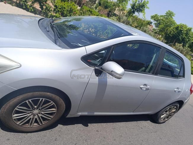 toyota auris 2013