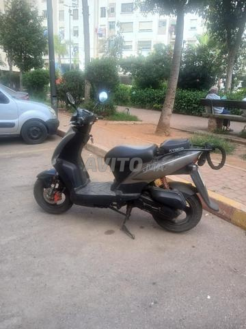 Moto Kymco - 2