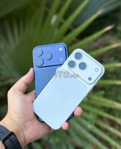 iPhone 17 PRO - 256 GB - 2
