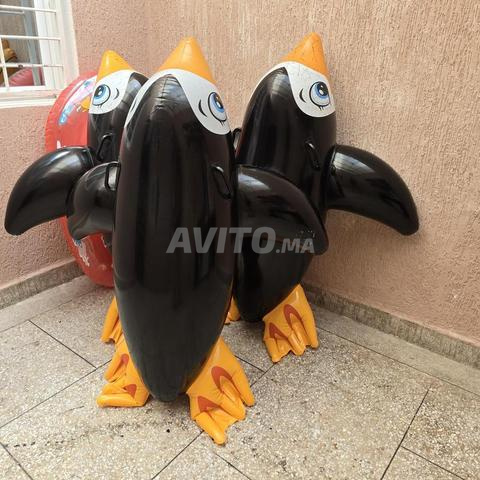 Bateau gonflable en forme de pingouin - 2