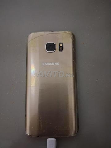 Samsung S7 ancien - 2
